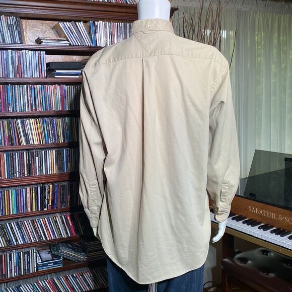 Tommy Hilfiger Classic Oxford Button Down Shirt - Picture 6 of 13